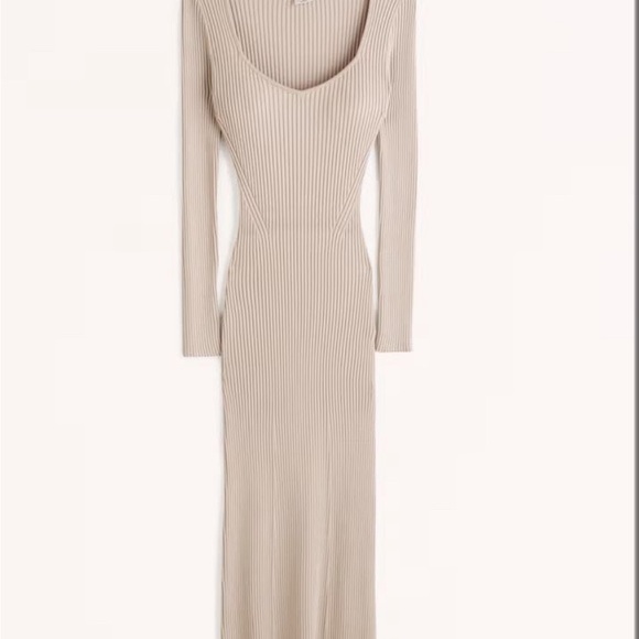 Abercrombie & Fitch Ribbed Long Sleeve Knit Maxi Sweater Dress. Ivory/Taupe. - Picture 2 of 6